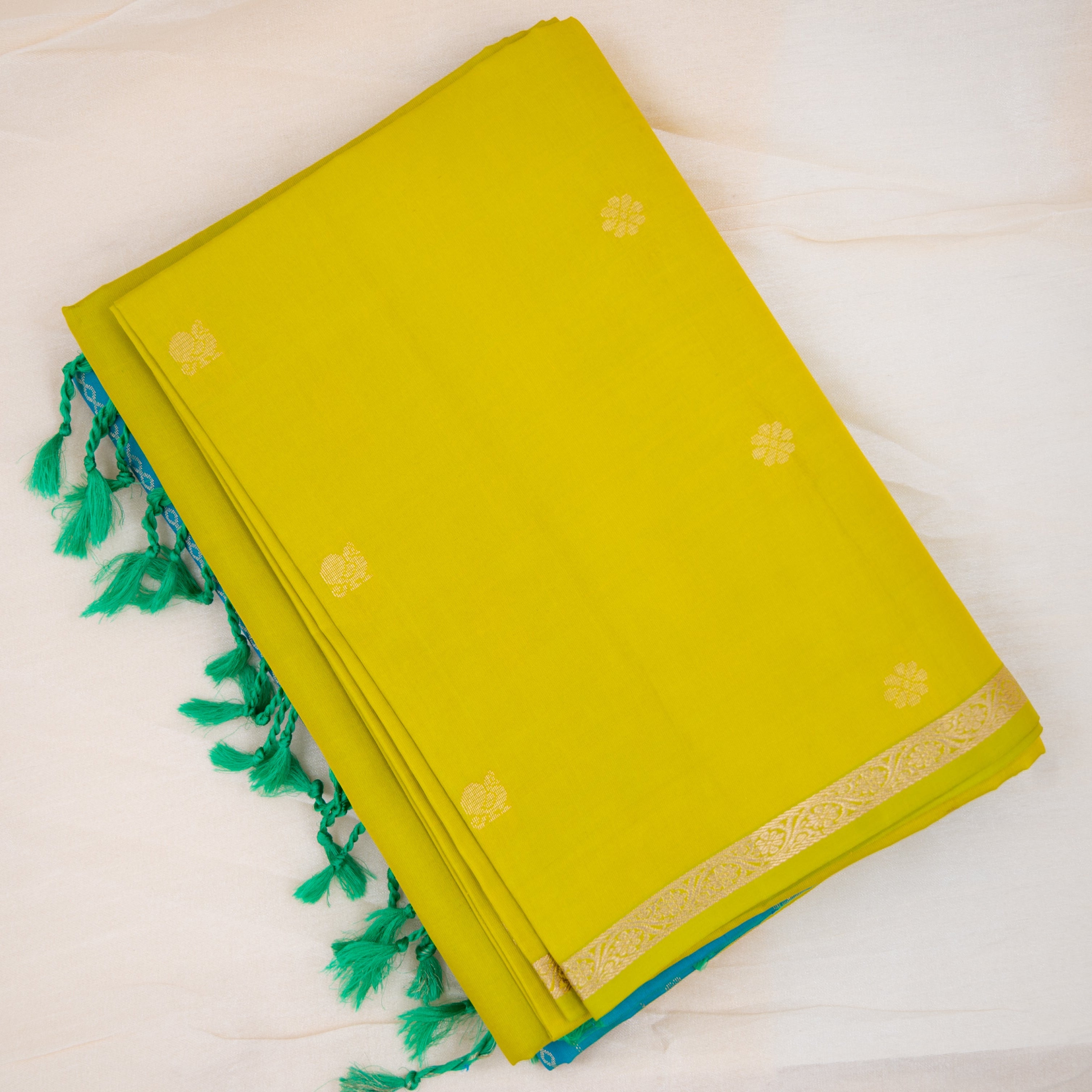 Ansuya - Pure Kanchipuram Silk Saree