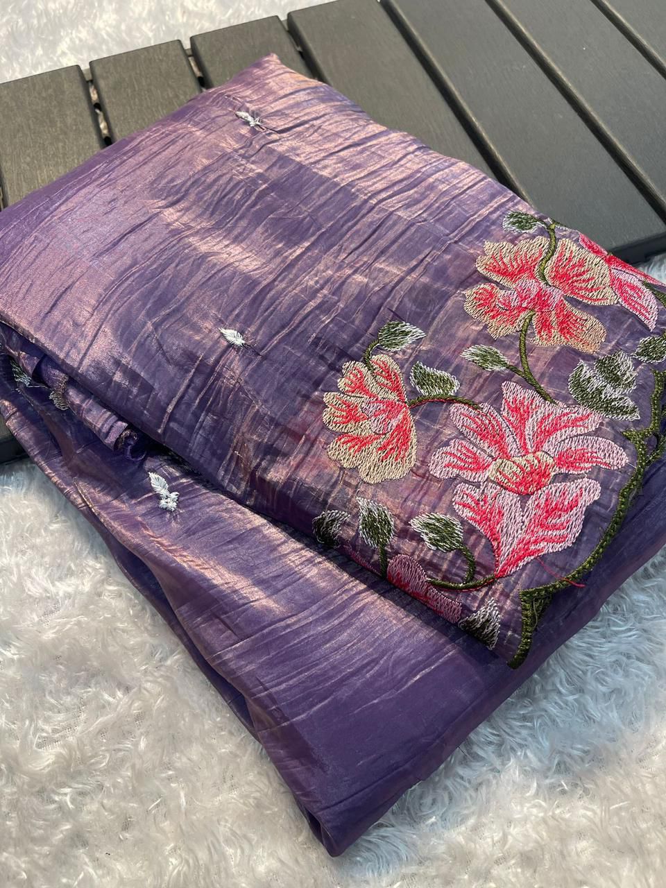 Nayra – Tussar Crush Saree