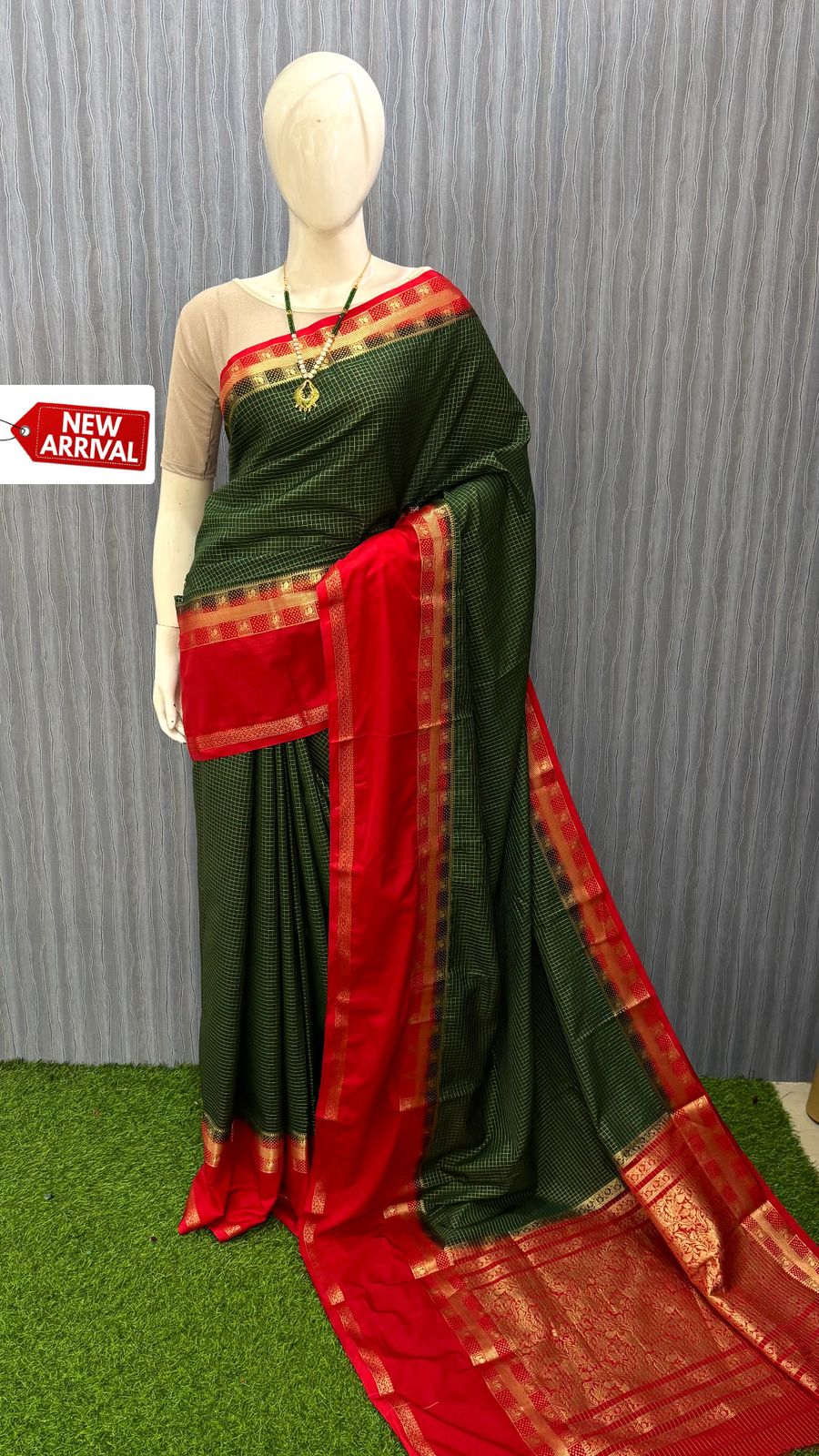 Devaki - Banarasi Crepe Saree